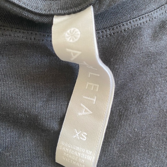 Athleta Unstoppable Tee - Picture 5 of 6